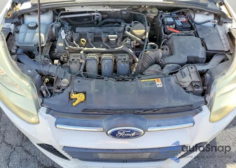 2013 Ford Focus Se z USA, uszkodzony, nr VIN 1FADP3F21DL373386